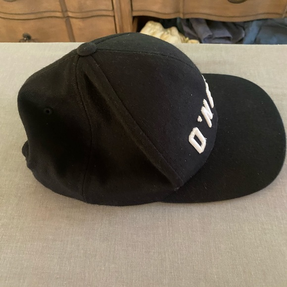 O’Neill hat - Picture 5 of 6